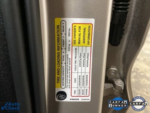 Used 2025 Volvo XC60 B5 Core image 87