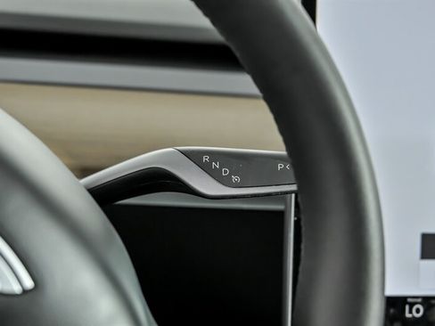 Used 2022 Tesla Model Y Performance AWD/4WD image 25