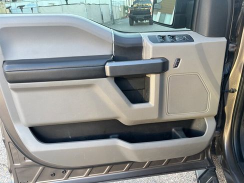 Used 2018 Ford F150 XLT w/ Equipment Group 301A Mid image 10