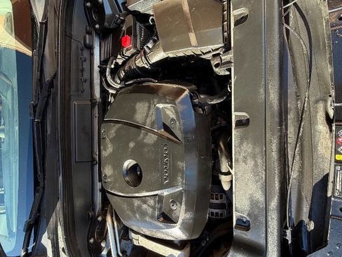 Used 2018 Volvo XC60 T6 Inscription w/ Convenience Package image 31