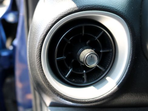 Used 2021 Kia Forte GT-Line image 19