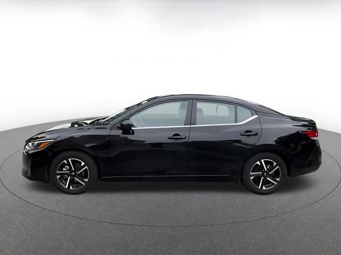Used 2025 Nissan Sentra SV FWD image 7
