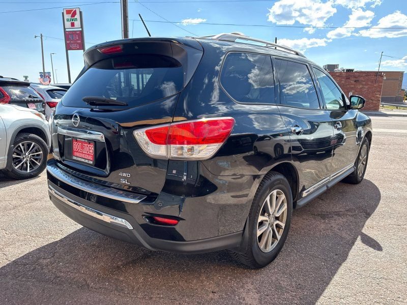 Used 2013 Nissan Pathfinder SL AWD/4WD image 5