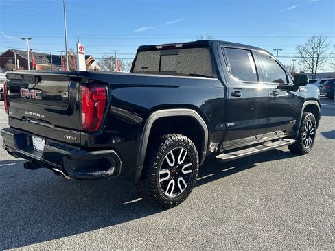 Used 2020 GMC Sierra 1500 AT4 w/ AT4 Premium Package image 3