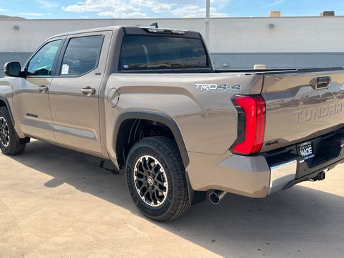 New 2026 Toyota Tundra SR5 AWD/4WD image 3