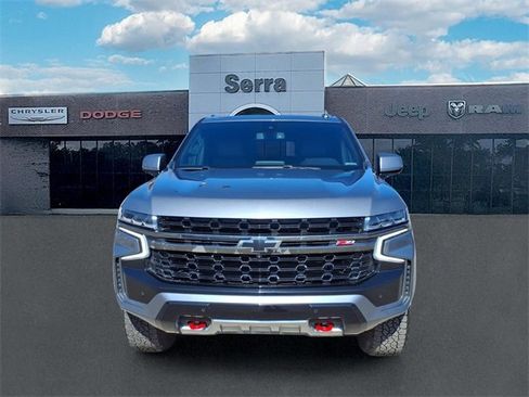 Used 2021 Chevrolet Tahoe Z71 w/ Z71 Signature Package image 2