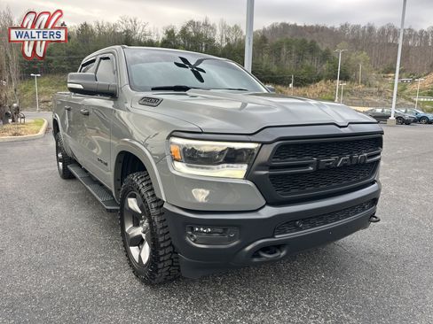 Used 2020 RAM 1500 Big Horn w/ Built-to-serve Edition image 1