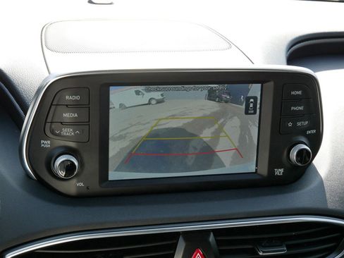 Used 2019 Hyundai Santa Fe Limited image 17