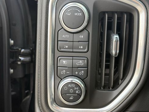 Used 2022 GMC Sierra 2500 Denali image 24