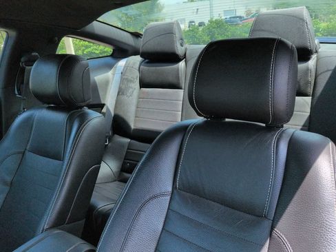 Used 2012 Ford Mustang Premium RWD image 8