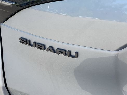 Used 2025 Subaru Forester Premium w/ Convenience Package #2 image 10