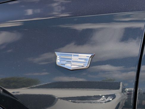 Used 2020 Cadillac XT6 Premium Luxury image 13