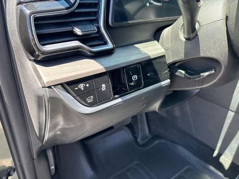 Used 2023 Kia Sportage X-Line w/ X-Line Premium Package AWD/4WD image 4