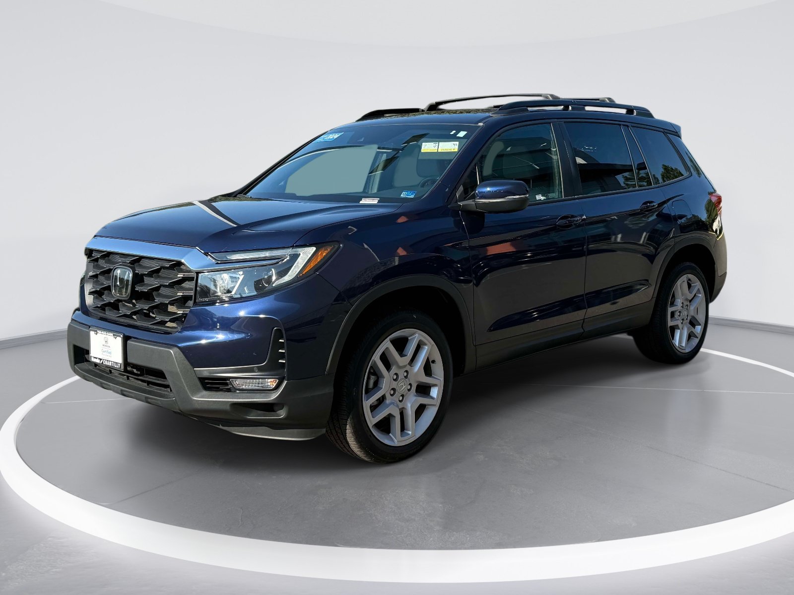 Certified 2024 Honda Passport EX-L image 5