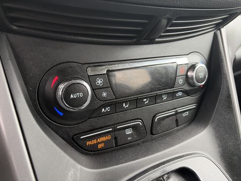 Used 2015 Ford Escape SE w/ Equipment Group 201A AWD/4WD image 23