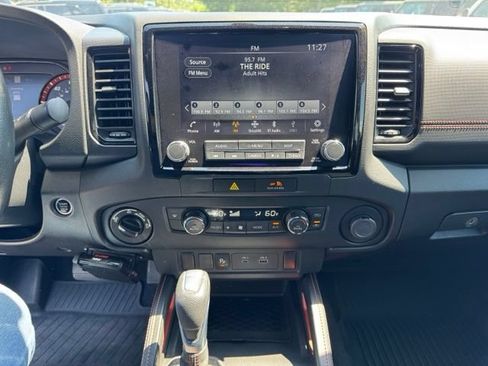 Used 2022 Nissan Frontier PRO-4X w/ Technology Package AWD/4WD image 28