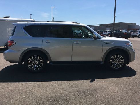 Used 2020 Nissan Armada SL w/ Premium Package AWD/4WD image 8