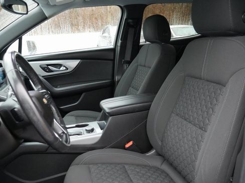 Used 2020 Chevrolet Blazer LT image 9