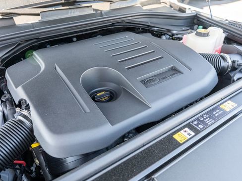 New 2025 Land Rover Range Rover Autobiography image 23