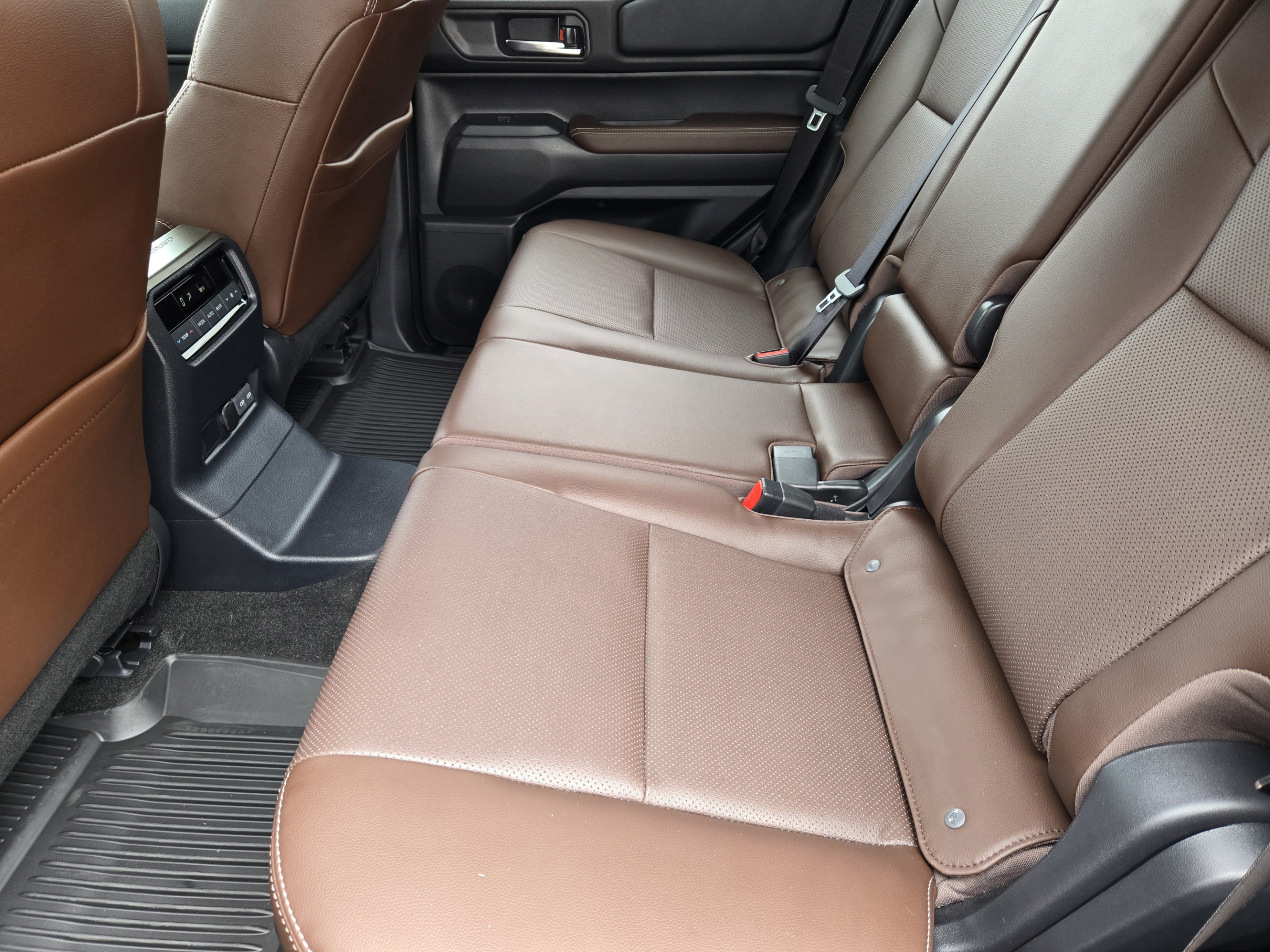 Used 2026 Toyota Land Cruiser AWD/4WD image 30