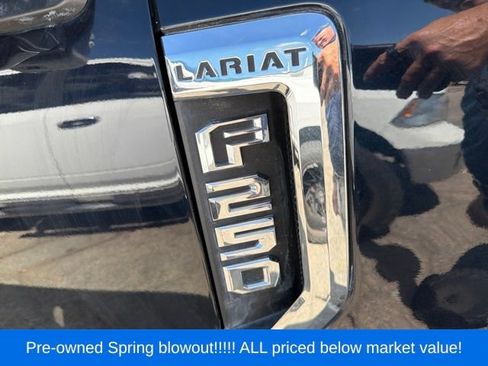 Used 2021 Ford F250 Lariat w/ Lariat Ultimate Package AWD/4WD image 13