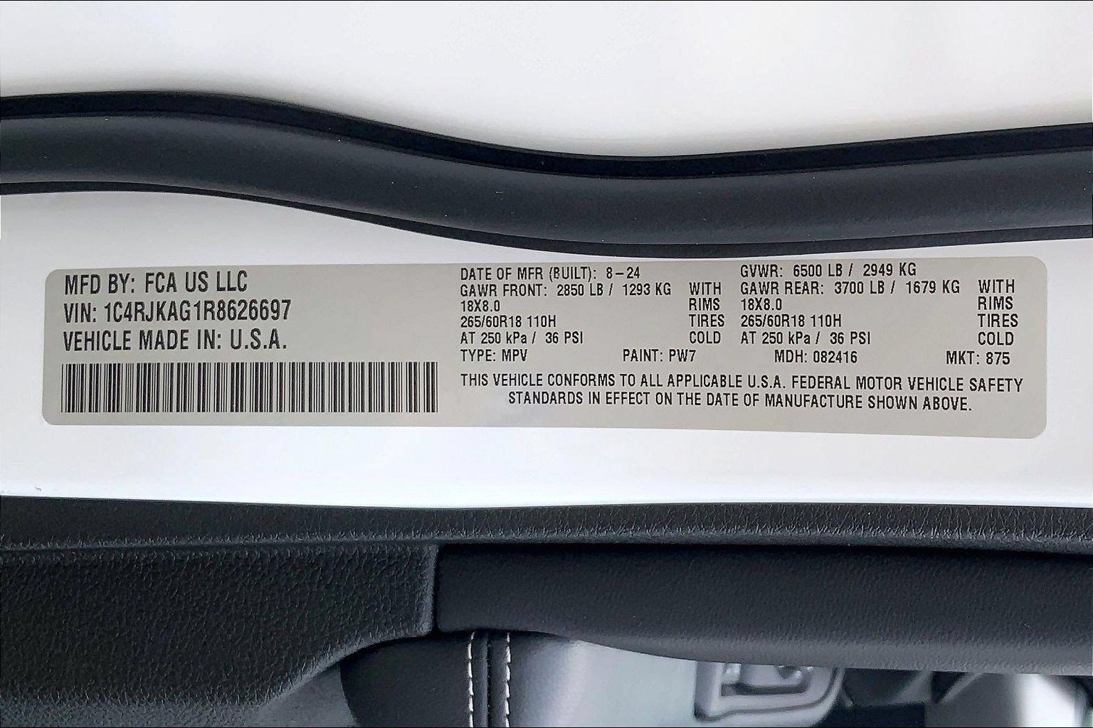 Certified 2024 Jeep Grand Cherokee L Laredo AWD/4WD image 29