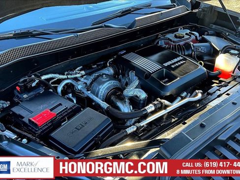 Used 2022 Chevrolet Silverado 1500 LT image 32