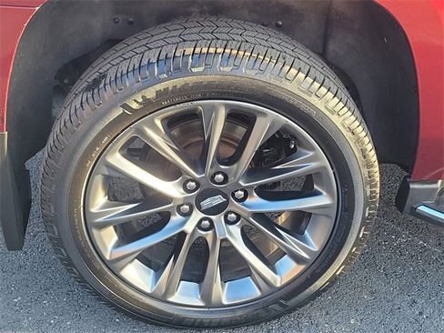 Used 2020 Cadillac Escalade Luxury w/ Escalade Sport Edition image 7