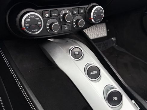 Used 2015 Ferrari California T RWD image 58