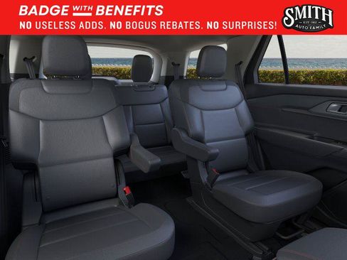 New 2026 Ford Explorer Active w/ Active Comfort Package RWD image 12