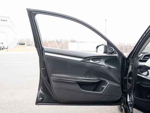 Used 2016 Honda Civic EX image 43