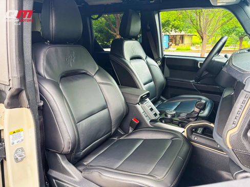 Used 2025 Ford Bronco Badlands AWD/4WD image 20
