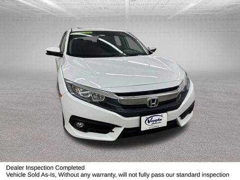 Used 2018 Honda Civic EX-T image 3