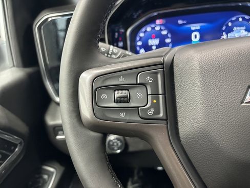 Used 2024 Chevrolet Silverado 2500 High Country image 40
