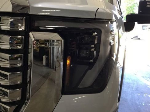 New 2026 GMC Sierra 2500 Denali w/ Denali Reserve Package AWD/4WD image 7
