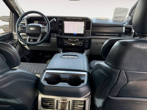 Used 2024 Ford F450 Limited w/ FX4 Off-Road Package image 10