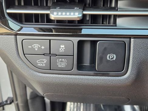 New 2026 Kia Sportage AWD Hybrid image 14