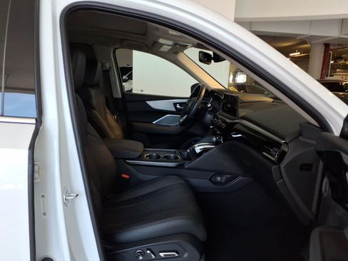 Used 2025 Acura MDX SH-AWD image 20