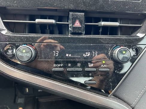 Used 2024 Toyota Camry LE image 13