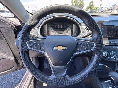 Used 2023 Chevrolet Malibu LT w/ Driver Confidence Package FWD image 21