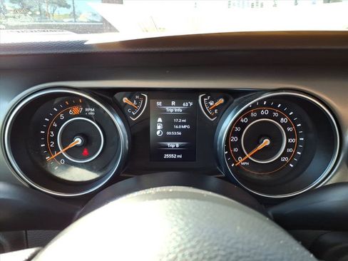 Used 2021 Jeep Wrangler Sport image 20