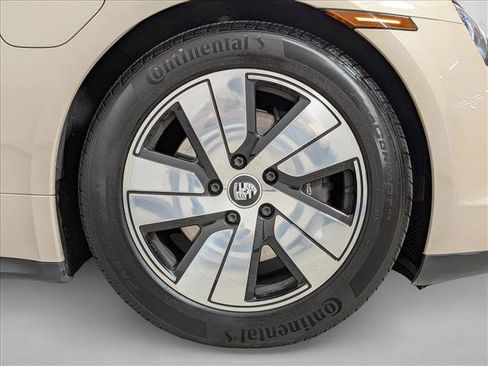 Used 2022 Porsche Taycan image 26