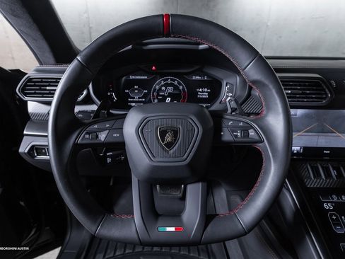 Used 2024 Lamborghini Urus S image 28