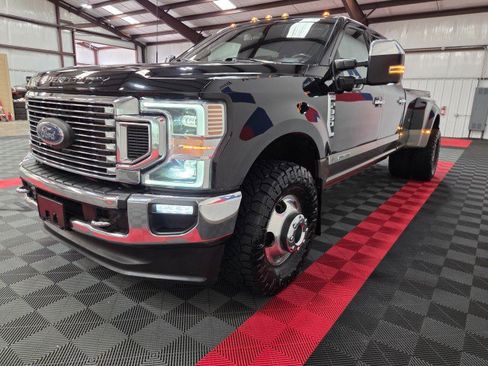 Used 2022 Ford F350 King Ranch w/ King Ranch Ultimate Package image 22
