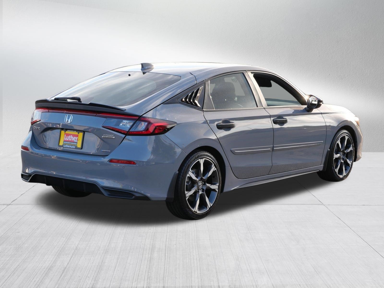 Used 2025 Honda Civic Sport Touring image 7