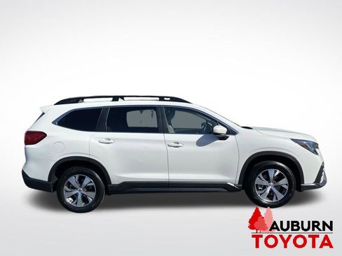 Used 2025 Subaru Ascent Premium AWD/4WD image 7
