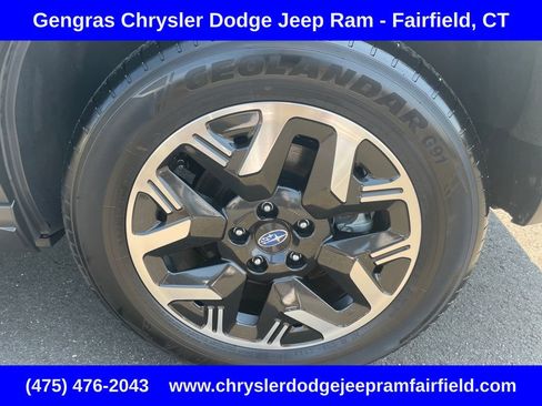 Used 2025 Subaru Forester Premium AWD/4WD image 33