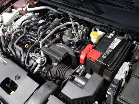 Used 2024 Nissan Sentra SV FWD image 3