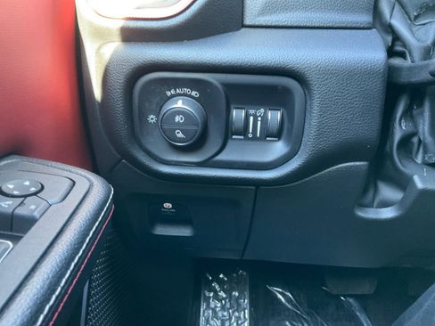 Used 2025 RAM 1500 Rebel AWD/4WD image 25