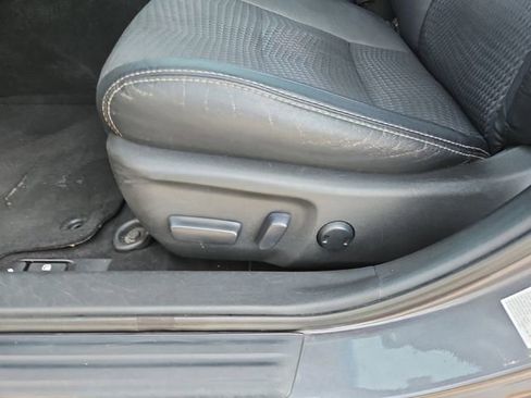 Used 2014 Toyota Camry SE FWD image 17
